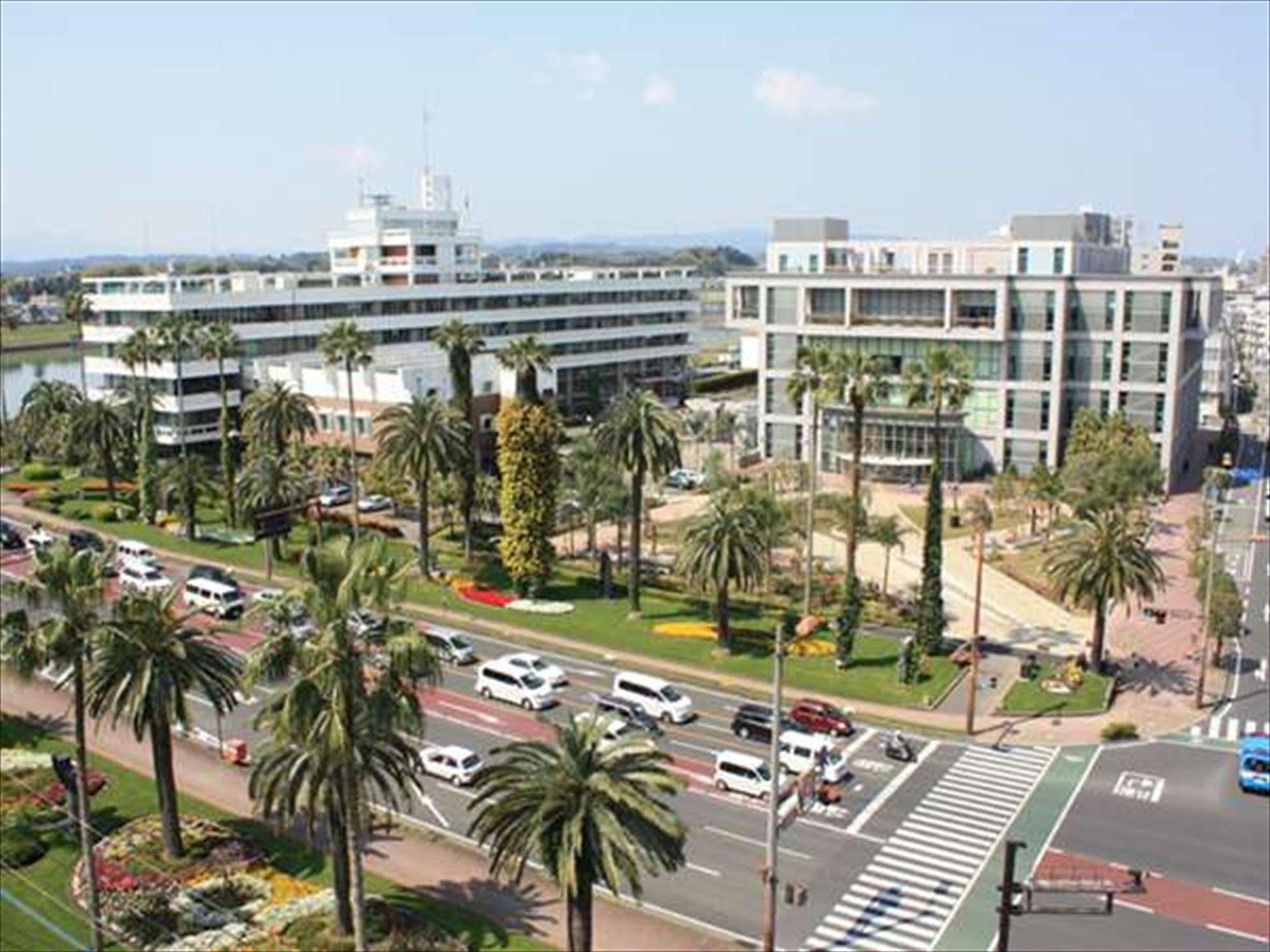 Green Rich Hotels Міядзакі Екстер'єр фото